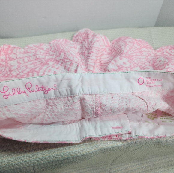 Short - Picture 2 of 5